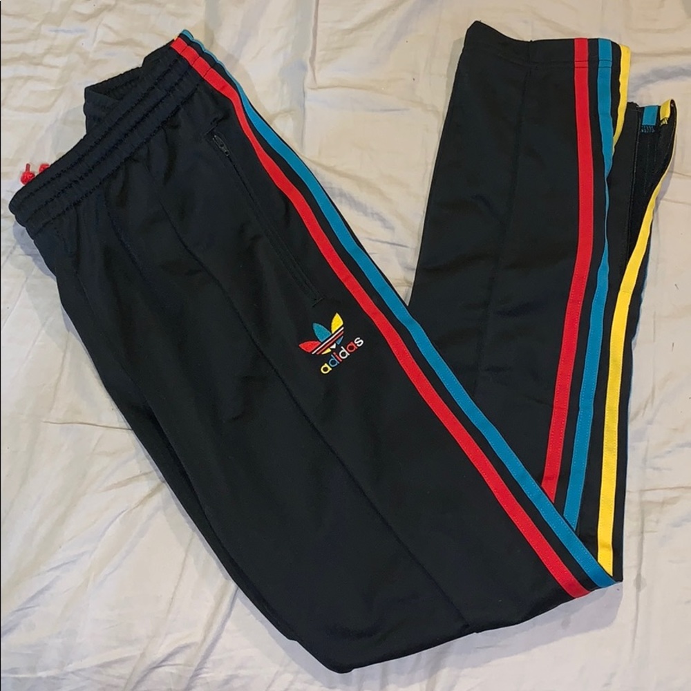 Adidas sweatpants